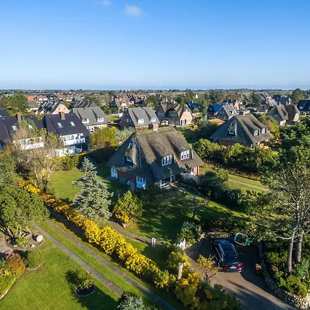 Somerhues Holiday home Wenningstedt-Braderup